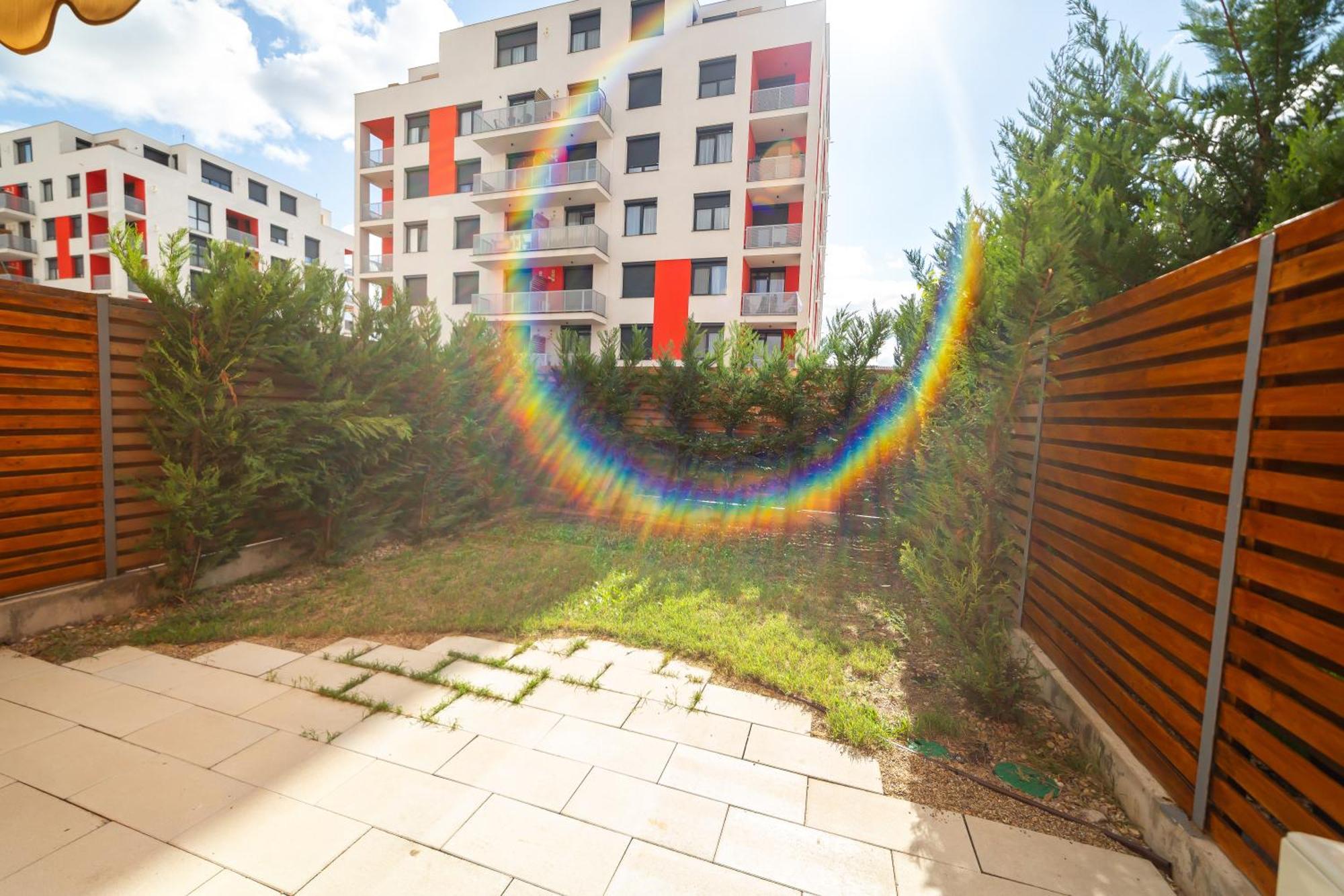 Cozy Deluxe Apartments Near By Mall Arad Exterior foto