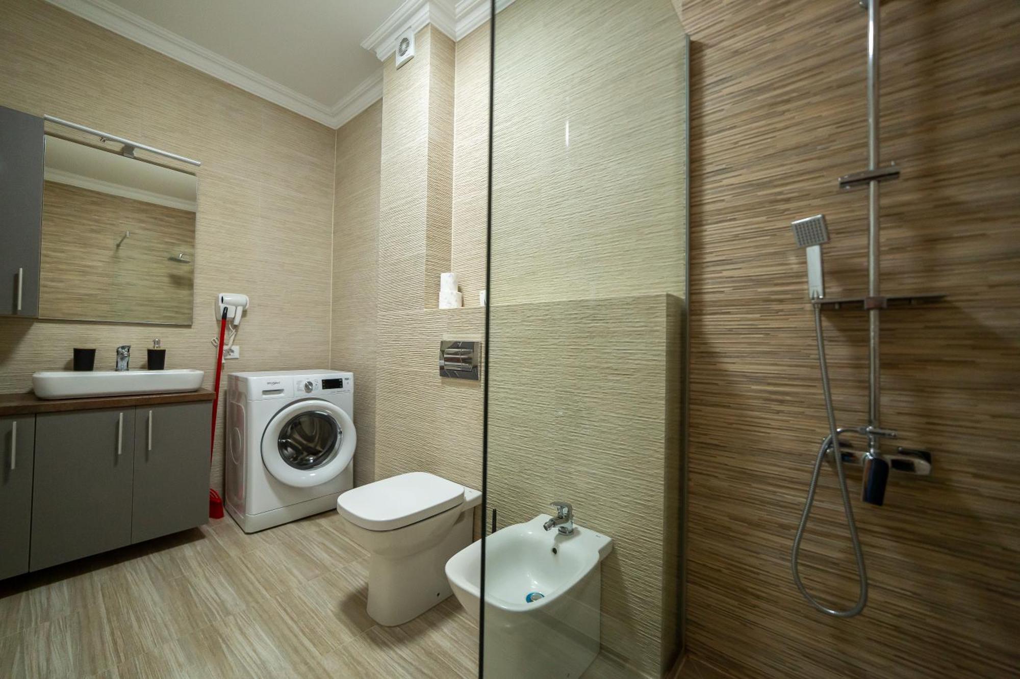 Cozy Deluxe Apartments Near By Mall Arad Exterior foto